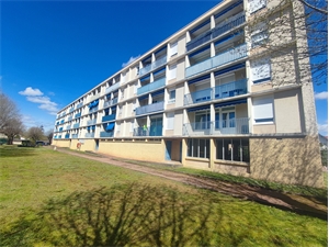 appartement à la vente -   01500  AMBERIEU-EN-BUGEY, surface 70 m2 vente appartement - APR669513